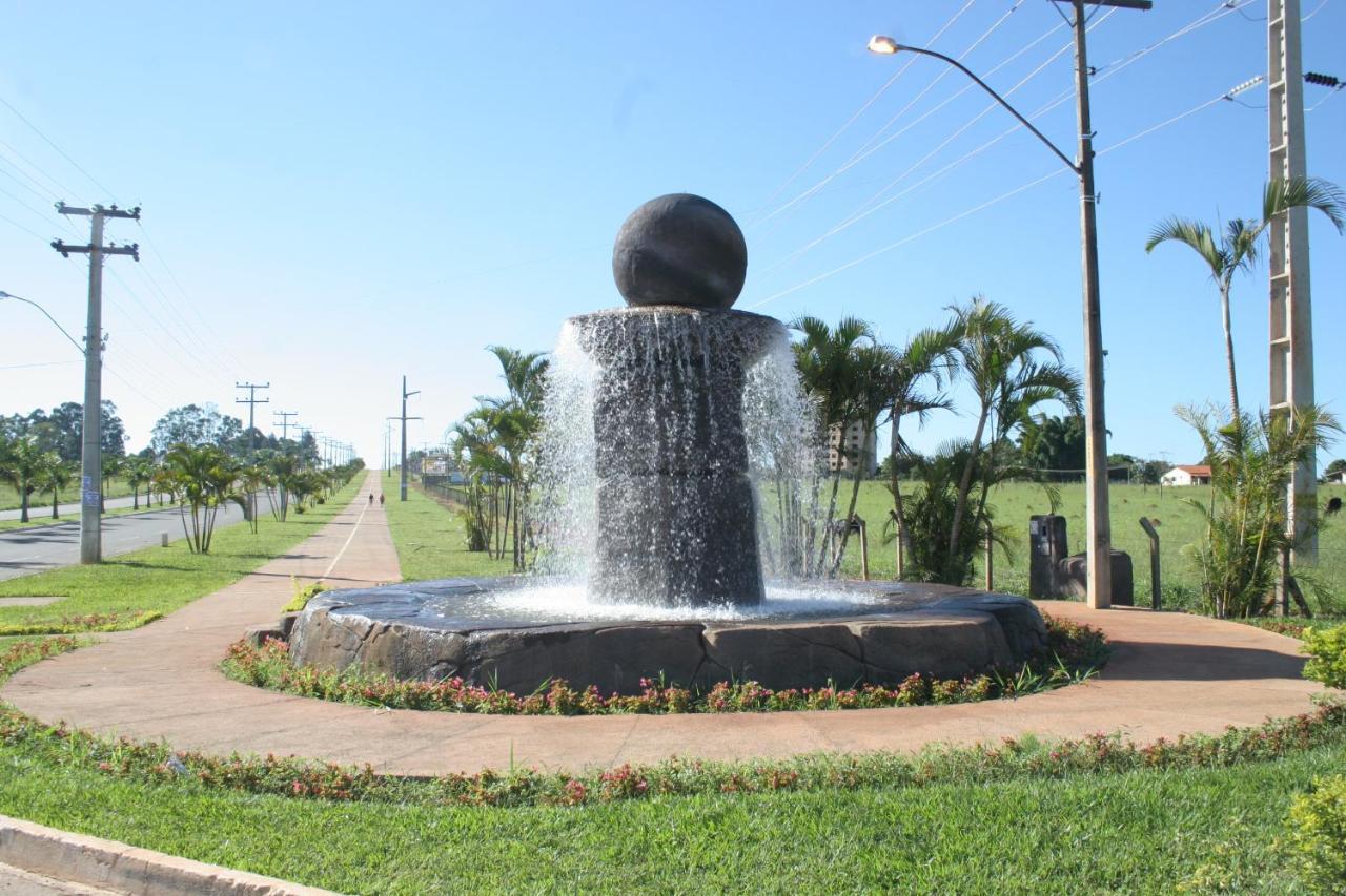 Lacqua Diroma Hotel Com Parque Aquatico 24 Horas Caldas Novas Exterior photo