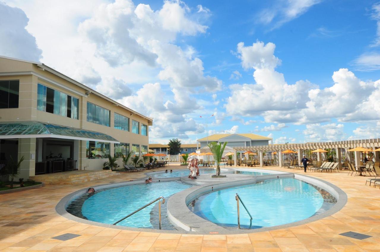 Lacqua Diroma Hotel Com Parque Aquatico 24 Horas Caldas Novas Exterior photo