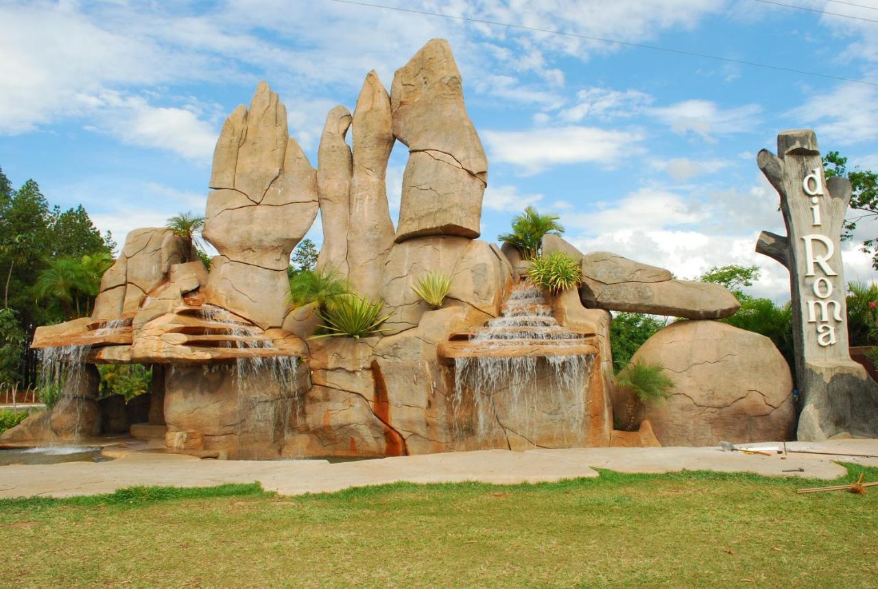 Lacqua Diroma Hotel Com Parque Aquatico 24 Horas Caldas Novas Exterior photo